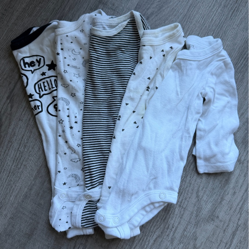 Gerber Black and White Baby One Pieces - Set of 5